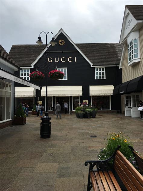 bicester village outlet